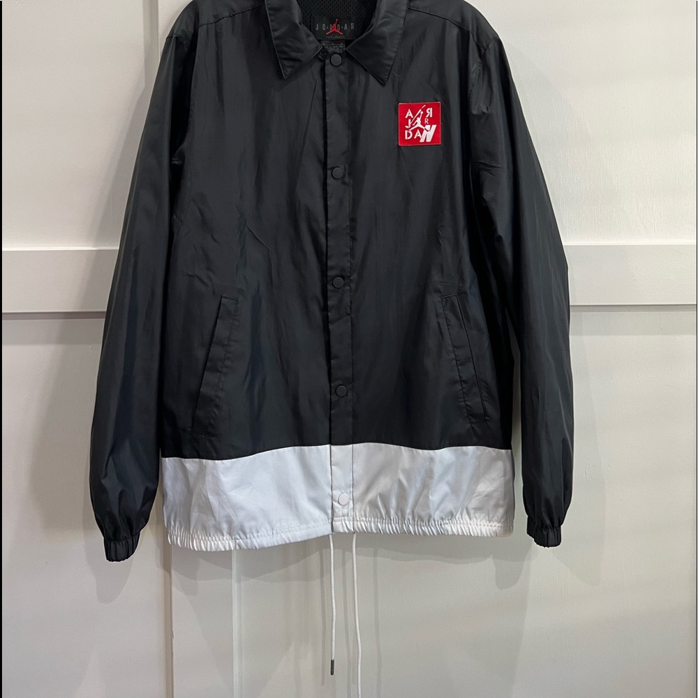 Jordan Button Up Jacket Size Medium - image 5